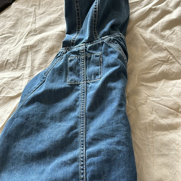 Youth girls Tommy Hilfiger hooded Jean jacket - size S(6-7) - Picture 6 of 8